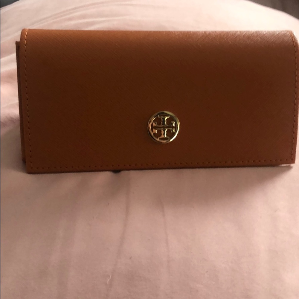 Tory Burch sunglasses case